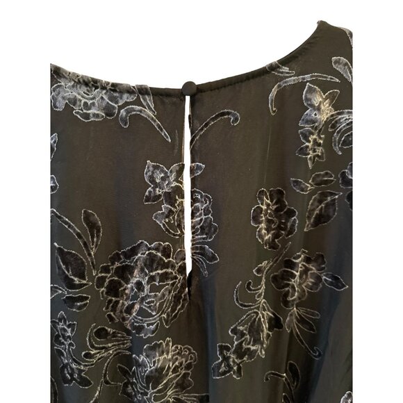 Torrid Size 2X Black Floral Embroidered Long Sleeve Wrap Dress With Tie Belt - Picture 11 of 14